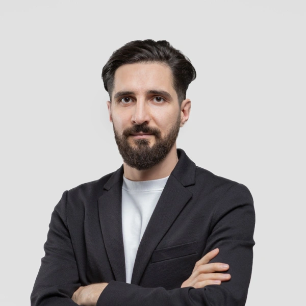 Ахвердян Валерий