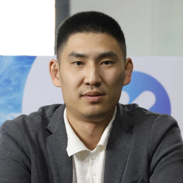 Ногай Владимир